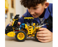 LEGO Technic 42209 Ładowarka kołowa Volvo L120 electric - 1331619 - zdjęcie 5